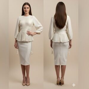 Jonathan Simkhai beautiful plisse blouse in off-white